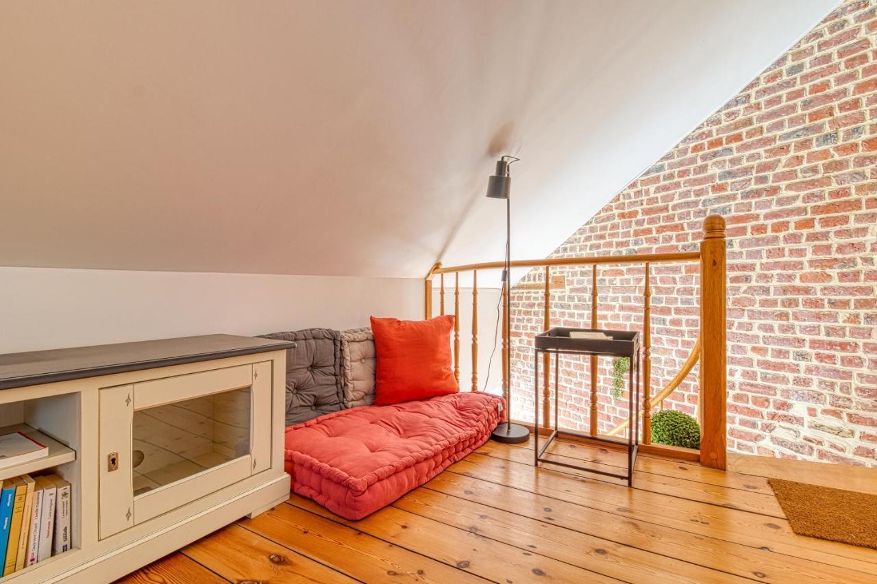 Le Verlaine - Appt Charmant Cosy Idealement Situe Calais Exterior foto